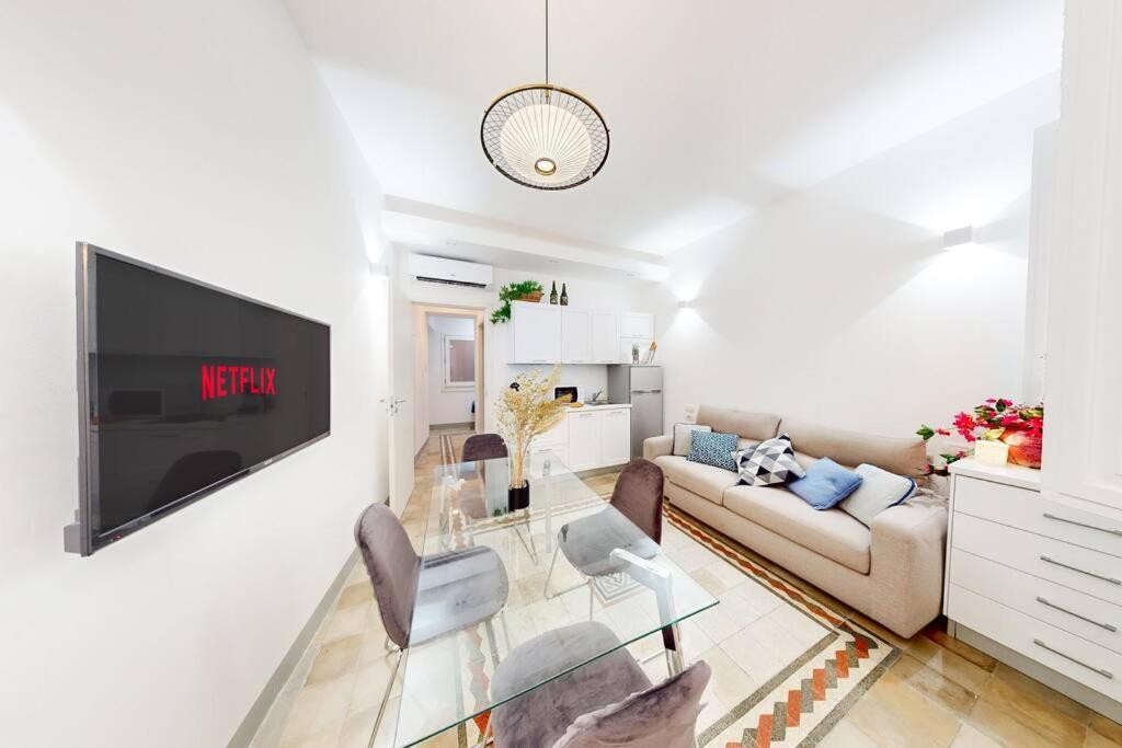 Apartment Nearby Historic Center - 2 Private Bathrooms Κάλιαρι Εξωτερικό φωτογραφία
